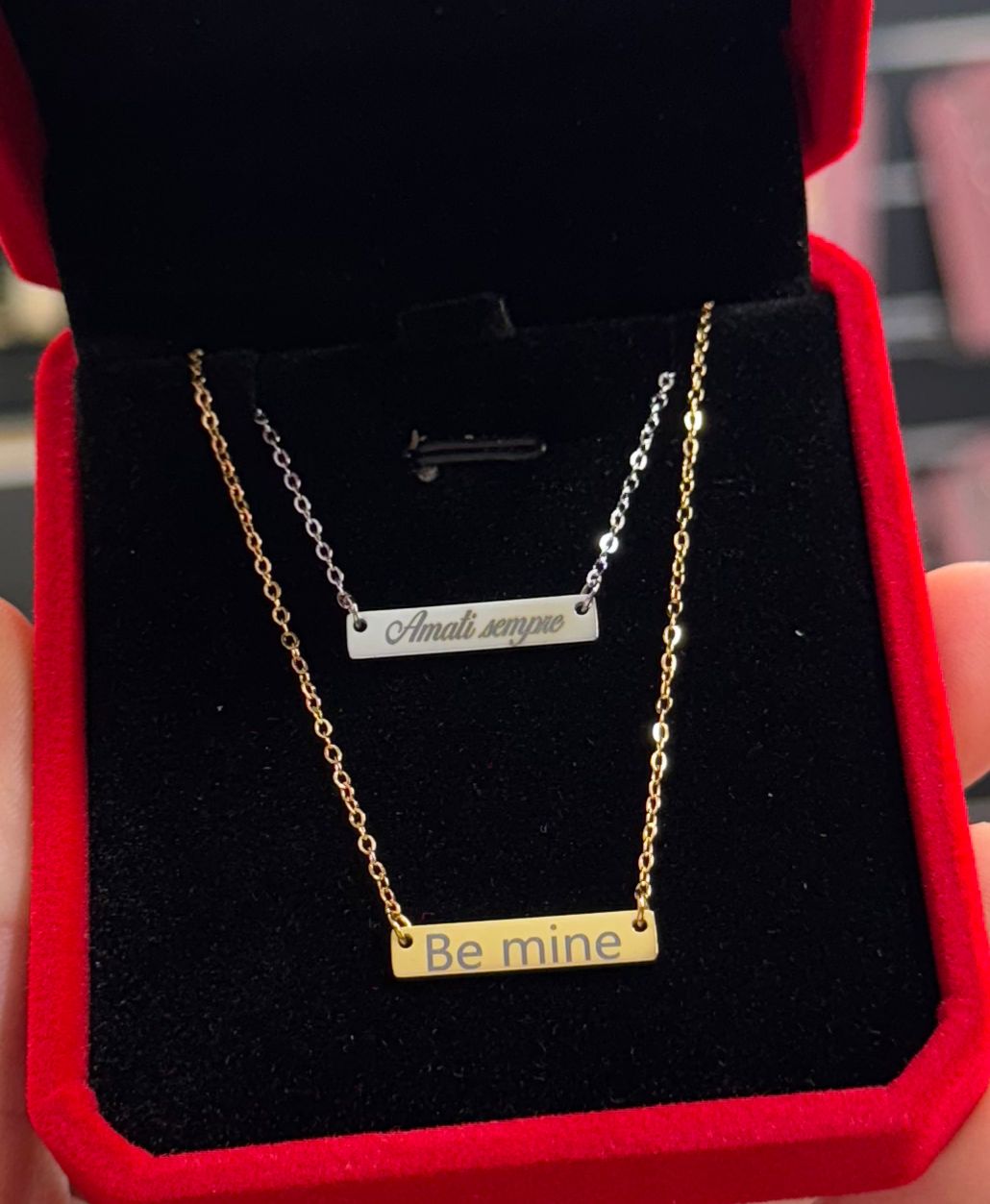 Collana Line